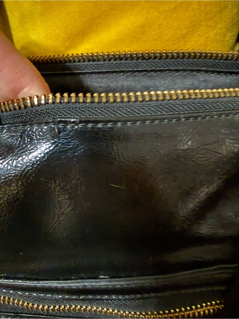 Coach Poppy Black Patent Leather Liquid Gloss Tote - Picture 10 of 11